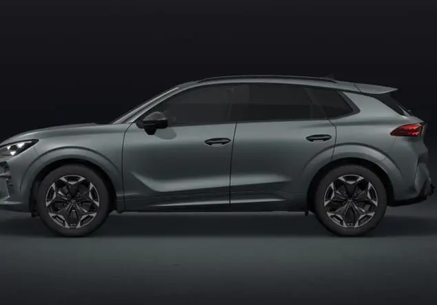 Angebotsdetails Cupra Terramar Cupra Terramar VZ 2.0 TSI 195 kW (265 PS) 7-Gang-DSG 4Drive Enceladus Grau Matt