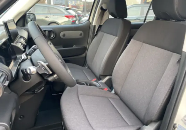 Angebotsdetails Hyundai INSTER (MY25) 49 kWh (115 PS) 2WD SELECT Unbleached Ivory