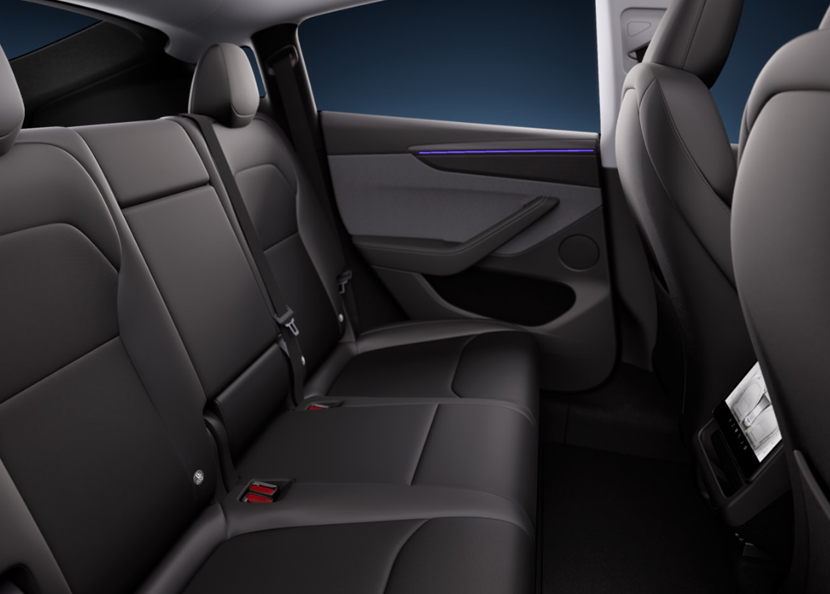Angebotsdetails Tesla Model Y Legacy Performance Weiß