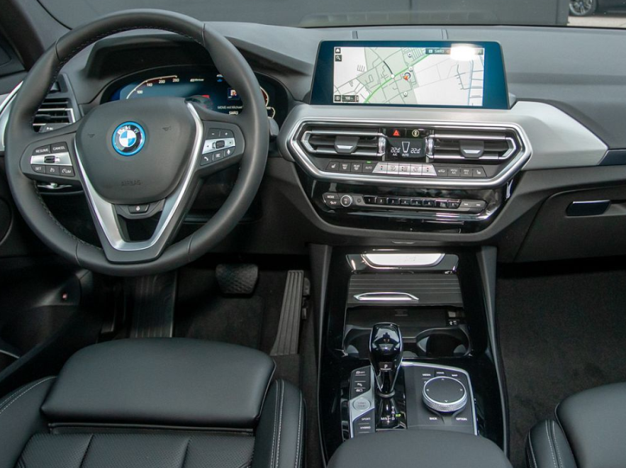 Angebotsdetails BMW X3 30e M Sportpaket Schwarz