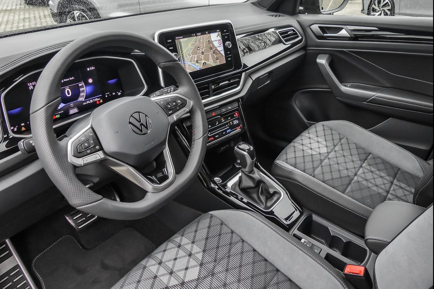 Angebotsdetails VW T-Roc R-Line 1.5 TSI Weiß