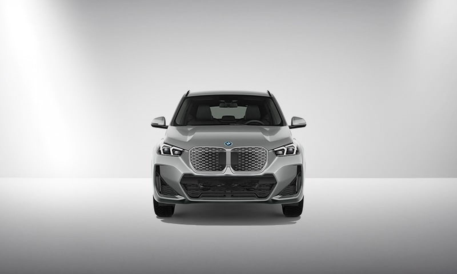 Angebotsdetails BMW iX1 xDrive30 M Sportpaket Variabel